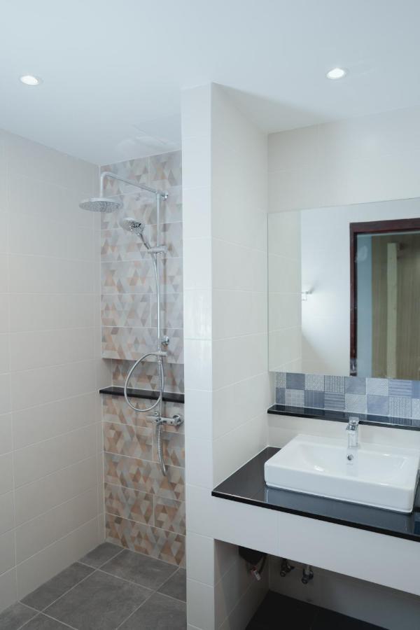 The Cotton Tree Hometel Khon Kaen Extérieur photo